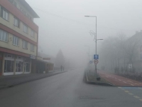 PREKORAČEN PRAG UPOZORENJA: U Kaknju privremeno obustavljena nastava zbog zagađenja zraka