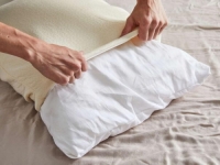 STRUČNJACI OBJAŠNJAVAJU ZBOG ČEGA JE TO JAKO VAŽNO: Koliko često trebate mijenjati jastuk?