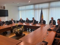 SASTANAK U SARAJEVU MOGAO BI SVE PROMIJENITI: Pet hrvatskih stranaka formira snažan blok protiv Čovićevog HDZ-a