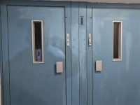 DRAMA U SUSJEDSTVU: Pao lift u stambenoj zgradi u centru grada, jedna osoba...