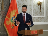 PORUKA IZ PODGORICE POSLANA U TUZLU: Crna Gora je uz vas...