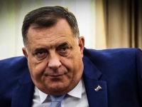 ŠTA MRŽNJA MOŽE UČINITI ČOVJEKU, DODIK RIGA VATRU: 'Izetbegović se miješa u unutrašnje stvari druge zemlje, RS-a, to je onaj smrad koji se širi iz Sarajeva'