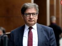 PROFESOR MIRSAD HADŽIKADIĆ O PODVOĐENJU MALOLJETNICA U TUZLI: 'Ovo je rezultat trulih vrijednosti koje su nam nametnuli i koje smo prihvatili'