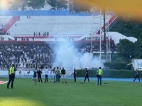SRAMOTA NA STADIONU POD BIJELIM BRIJEGOM: Navijači Zrinjskog opet skandirali ime ratnog zločinca Slobodana Praljka