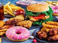 KOJE VRSTU HRANE TREBA IZBJEGAVATI POSLIJE 50. GODINE: Stručnjaci napravili spisak