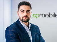 NEBOJŠA VUKANOVIĆ O INFORMACIJAMA KOJE BI MOGLE UNIŠTIT SNSD I SINIŠU KARANA: Za sve je 'kriv' njegov sin, evo detalja