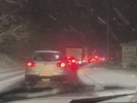 VOZAČI OPREZ: Obustavljen saobraćaj na putu Sarajevo-Konjic, popriječila se cisterna na Bradini