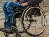 UPOZORENJE MINISTARSTVU ZDRAVLJA RS-a: Osobe sa određenim invaliditetima isključene iz pristupa socijalnoj zaštiti i podršci