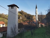 TOPLA LJUDSKA PRIČA IZ BiH: Penzioner Petar odlučio obradovati polaznike mekteba u Prozoru