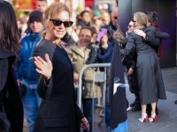 PREPOZNATLJIVI MINIMALIZAM: Renee Zellweger ukrala show u cipelama luksuznog brenda (FOTO)