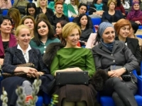 ŽENE SDA BiH IMAJU PORUKU ZA NIKŠIĆA: Njegova vlada odgovorna za moralno posrnuće, NEMAJU PRAVO DA VLADAJU