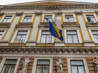 ZAŠTO JE UKINUT PRITVOR POLICAJCU OSUMNJEČENOM ZA SPOLNI ODNOS SA MALOLJETNOM OSOBOM: Sud poslao obrazloženje