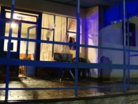 VELIKA TUČA U KAFANI: Napadnut narodni poslanik (VIDEO)