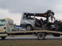 NOVI DETALJI STRAVIČNE NESREĆE U SRBIJI: Kombi prevozio radnike, uglavnom žene...