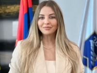 PREDSJEDNICA OPŠTINE TUTIN ŠOKIRALA VUČIĆA I NJEGOVU SRBIJU: 'Mi Bošnjaci imamo svoju matičnu državu Bosnu i Hercegovinu' (VIDEO)