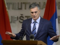 DODIKOV KANDIDAT PREDIZBORNU KAMPANJU ZAPOČEO OBMANAMA I LAŽIMA: Ovako Siniša Karan provocira...