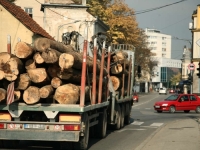 DODIKOV 'BOLJI DIO BiH': Plaće kasne mjesecima, kompanije na koljenima, radnicima duguju milione maraka...