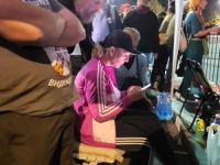 U ŠATORU JE VEĆ OSAM DANA: Majka poginulog Stefana Hrke nastavlja štrajk glađu ispred Skupštine Srbije