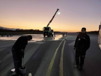 VAŽAN INFRASTRUKTURNI PROJEKAT: Počela instalacija rasvjete centralne linije na pisti Aerodroma...