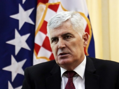 ČOVIĆ OTIŠAO ZA HRVATSKU: Šta konkretno traži od Zagreba?