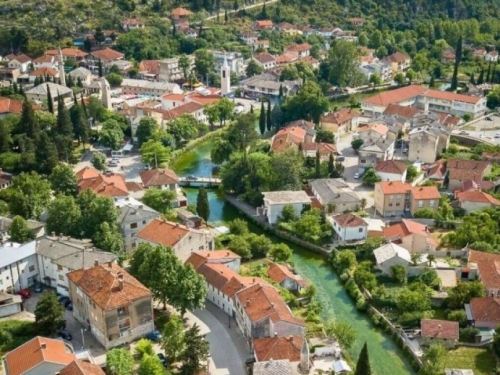 PROBLEMI ZA ČOVIĆEV HDZ: Građevinski inspektor zabranio novi urbanistički plan Stoca