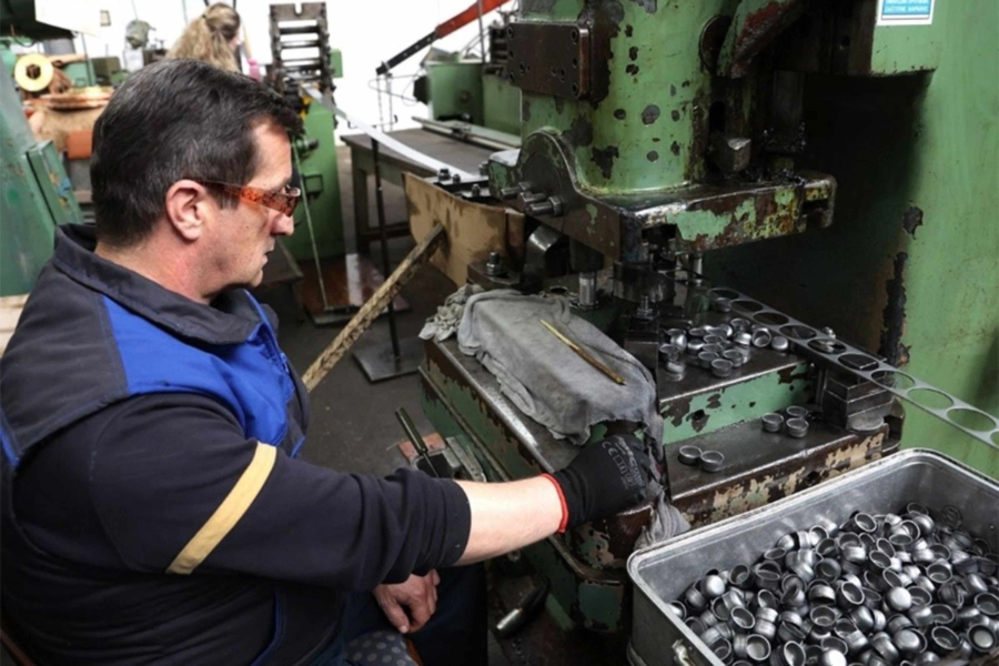 KRIZA U VELIKOJ KOMPANIJI NAMJENSKE INDUSTRIJE FBiH: Radnici najavili štrajk, uprava ne poštuje minimalnu satnicu