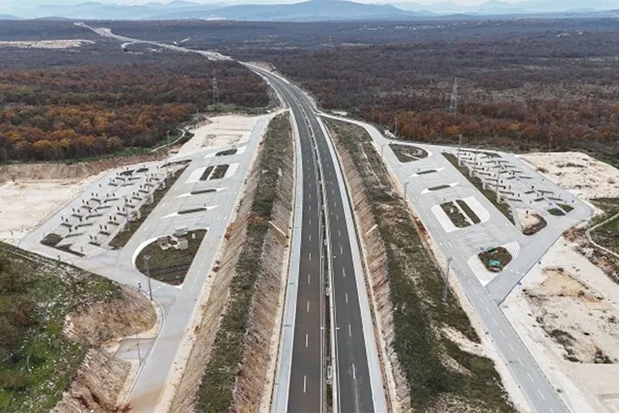 AUTOCESTE FBiH DEMANTUJU NAVODE IZ MEDIJA: EIB nikad nije prekinuo finansiranje Koridora 5C, u septembru su uplatili 135 miliona eura