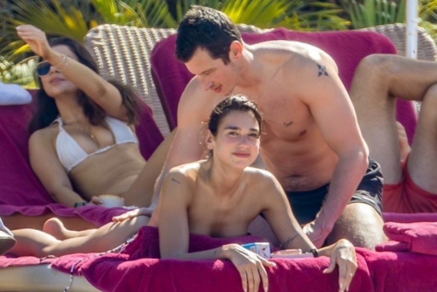 VRUĆE U MEKSIKU: Dua Lipa sa zaručnikom uhvaćena u provokativnom trenutku