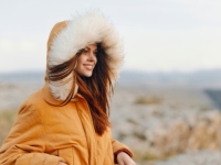 VIDEO KOJI JE POSTAO VIRALAN PREKO NOĆI: Krzno na kapuljači ima svrhu, ali je niko ne koristi kako treba