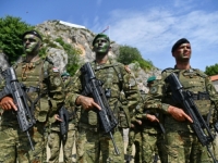 ZAGREB I BEOGRAD ZVECKAJU ORUŽJEM: Hrvatska i srpska vojska odmjeravaju snage, a evo gdje je BiH