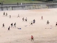 SNIMALI LJUDE KAKO BJEŽE OD TERORISTA, A ONDA SU ONI SAMI POČELI DA SE UDALJAVAJU OD PROZORA: Mladi sa obližnjeg derneka zabilježili momente pakla (VIDEO)