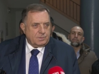 UHVATIO SE ALIJE IZETBEGOVIĆA I SPOMINJAO 'LOJALNE SRBE': Nervozni Milorad Dodik u svom najvećem udaru na opoziciju nije birao riječi... (VIDEO)