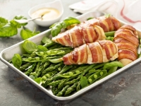 AKO STE U POTRAZI ZA BRZIM, SOČNIM I UKUSNIM RUČKOM: Napravite piletinu punjenu...