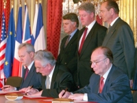 OPĆI OKVIRNI SPORAZUM: Na današnji dan u Parizu potpisan Dejtonski sporazum - 'Ovo nije pravedan mir, ali je pravedniji od nastavka rata'