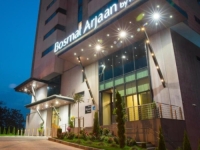 HAOS NAKON DERBIJA NA KOŠEVU: Navijači Željezničara došli pred hotel gdje su bili igrači...