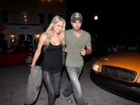 ČESTITKE PRISTIŽU SA SVIH STRANA: Enrique Iglesias i Ana Kurnjikova dočekali četvrto dijete