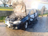 SERIJA POŽARA NA AUTOMOBILIMA: U Banja Luci zapaljeno više vozila