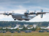 PROCURILE ZASTRAŠUJUĆE SNIMKE: Snimljen trenutak pada ruskog vojnog aviona u jezero...