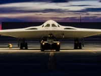 OVO JE NAJMOĆNIJI AVION IKADA: Na radaru izgleda kao insekt, protiv njega nema odbrane (FOTO/VIDEO)