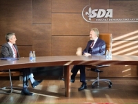IZ SDA O SASTANKU IZETBEGOVIĆA I FLEMINGA: Posebna pažnja posvećena strateškim projektima