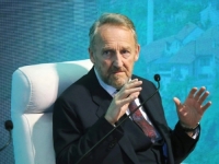 BAKIR IZETBEGOVIĆ UPOZORAVA BOŠNJAKE: 'Rade nam o glavi. U pitanju je opstanak naroda'