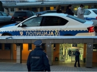 DRAMA U REPUBLICI SRPSKOJ: Dojave u postavljenim eksplozivnim napravama u više osnovnih škola, policija vrši...