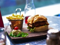 ŠOKANTNI NALAZI: Inspektori kontrolirali ambalažu u ugostiteljskim objektima u KS, u 19 posto prisutni mikroorganizmi