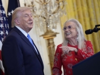 PROIZRAELSKA MILIJARDERKA NUDI BOGASTVO TRUMPU: 250 miliona dolara da zaobiđe 22. amandman