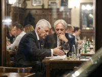 SLIKA KAO ORUŽJE: Kako se umjetna inteligencija koristi za manipulaciju i diskreditaciju? (FOTO)