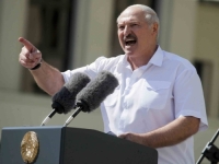 LUKAŠENKO ZALEDIO EVROPU: 'Orešnik je stigao u Bjelorusiju, spreman je za napad!'