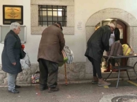 EVO DOKLE SMO STIGLI: Oko 19.000 građana BiH praznike dočekuju u siromaštvu!