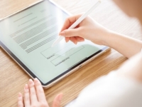 DRŽAVNI UDAR NA DŽEPOVE GRAĐANA: Zašto PU FBiH ignorira besplatne potpise IDDEEA-e?