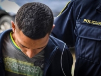 MLADIĆ SE IGRAO ILEGALNOM PUŠKOM PA UBIO MAJKU: Objavljeno koliku kaznu je dobio