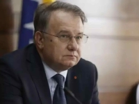 IMA PLAN ZA SPAŠAVANJE: Nikšić priznao da Trojki ne ide, ali slagao da će se povući!